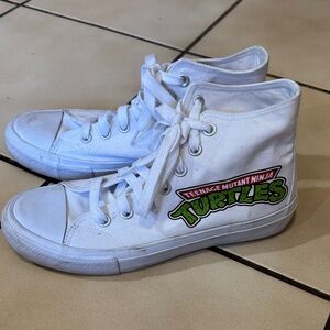 NOBO White High-Top Sneakers